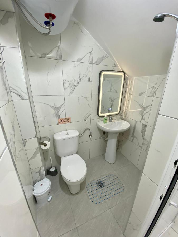 Apartmente Pamela Sarandë Exterior foto
