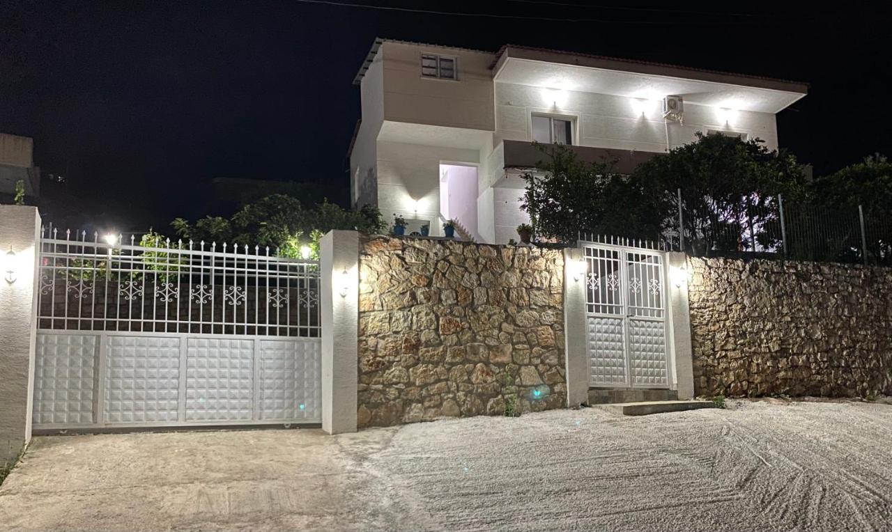 Apartmente Pamela Sarandë Exterior foto
