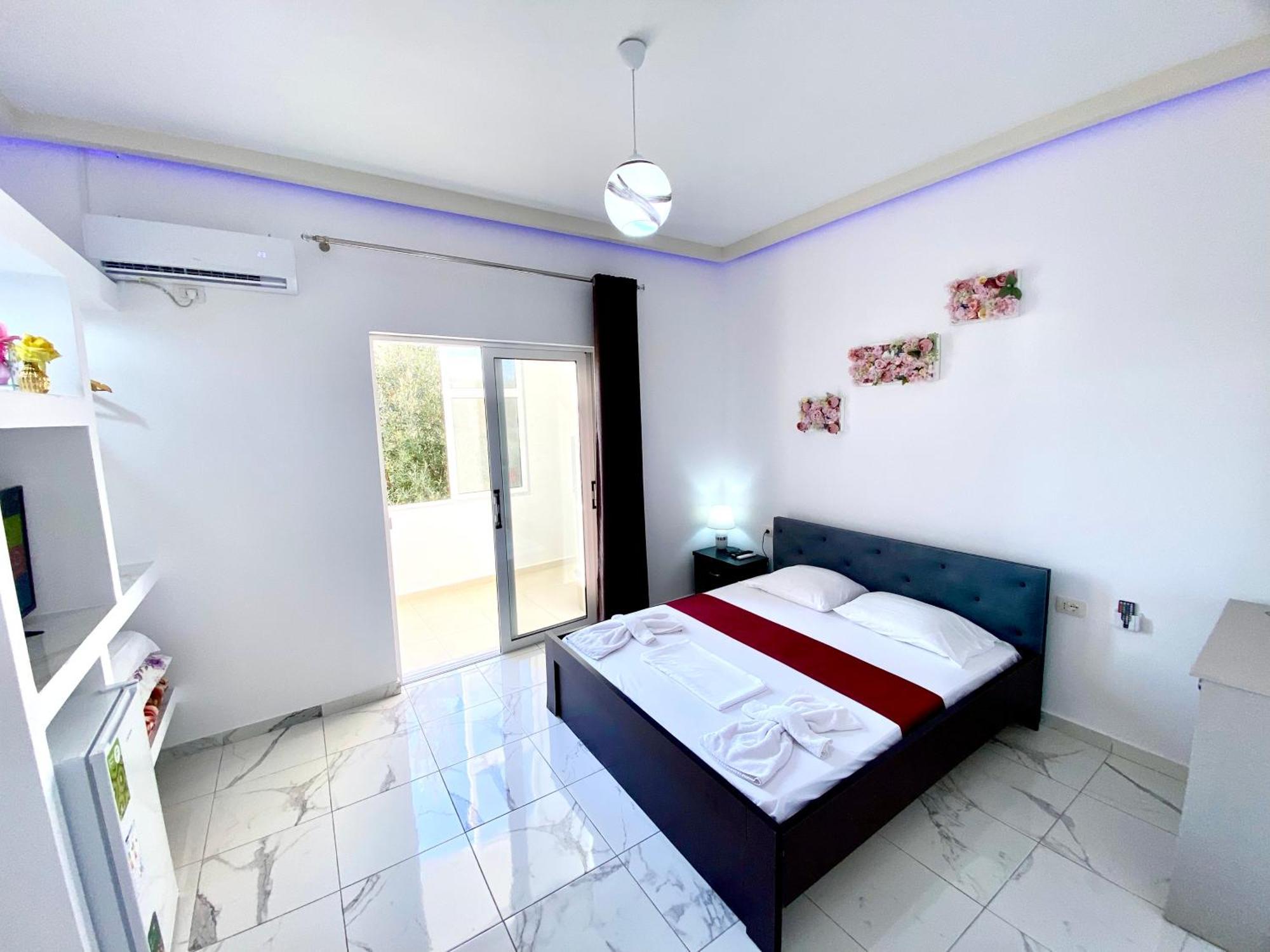 Apartmente Pamela Sarandë Exterior foto